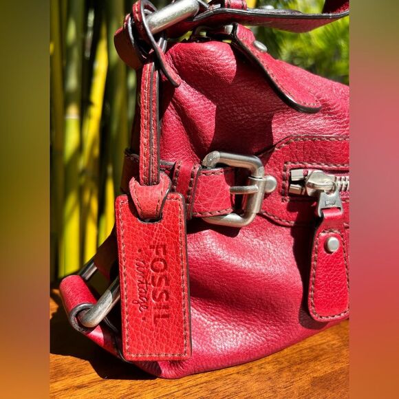 FOSSIL Vintage red bag 🔥 excellent condition 🔥 beautiful 🔥 - Picture 4 of 12